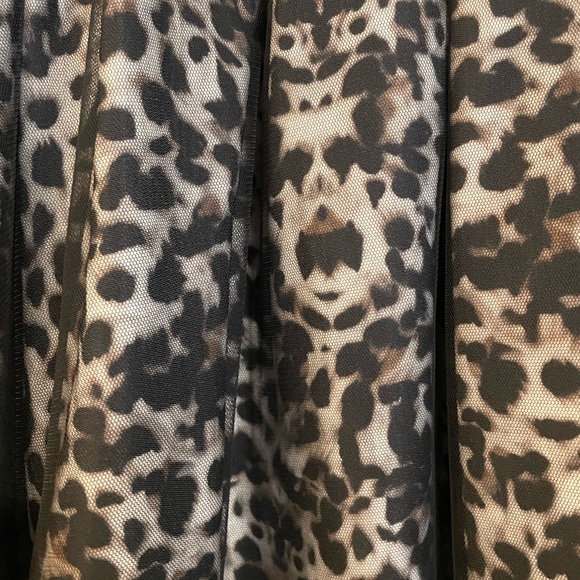 Tule Overlay Leopard Print Skater Fit & Flare Skirt - Picture 4 of 4